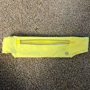 Lululemon running belt